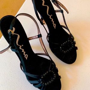 High heels black Nina